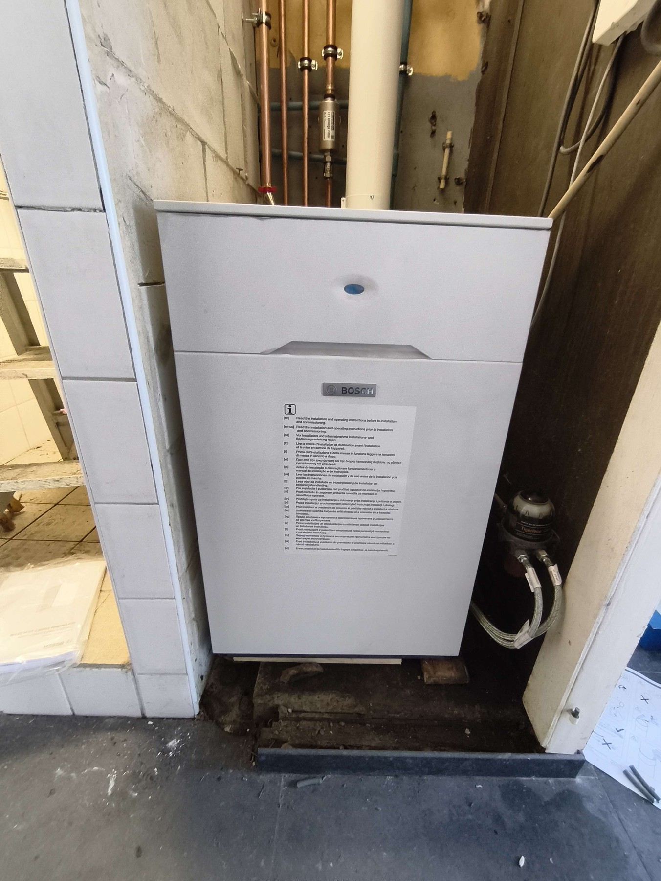 Nieuwe condenserende Bosch-stookolieketel in Zuienkerke